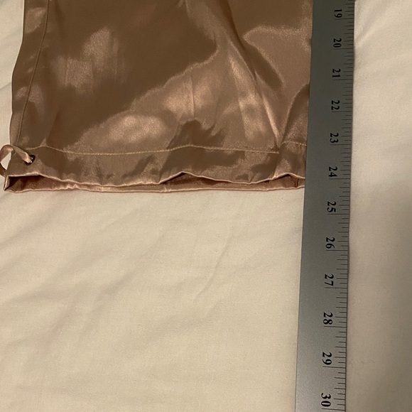 New York & Company Satin Joggers in tan satin 14 - Picture 6 of 7